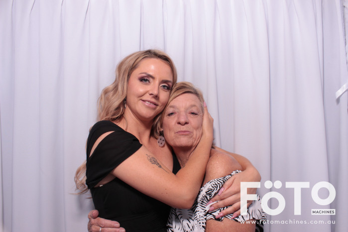 Diandra and Nick’s Wedding | View more photos from the event at gallery.fotomachines.com.au/u/FOTOMachines/Diandra-and-Nick’s-Wedding